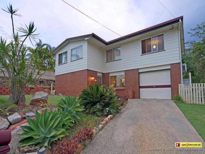 9 Barkala Street, Redbank Plains QLD 4301