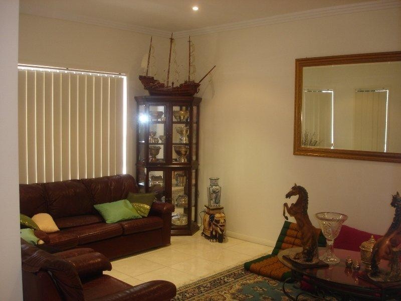 6 Cloudland Court, Springfield QLD 4300