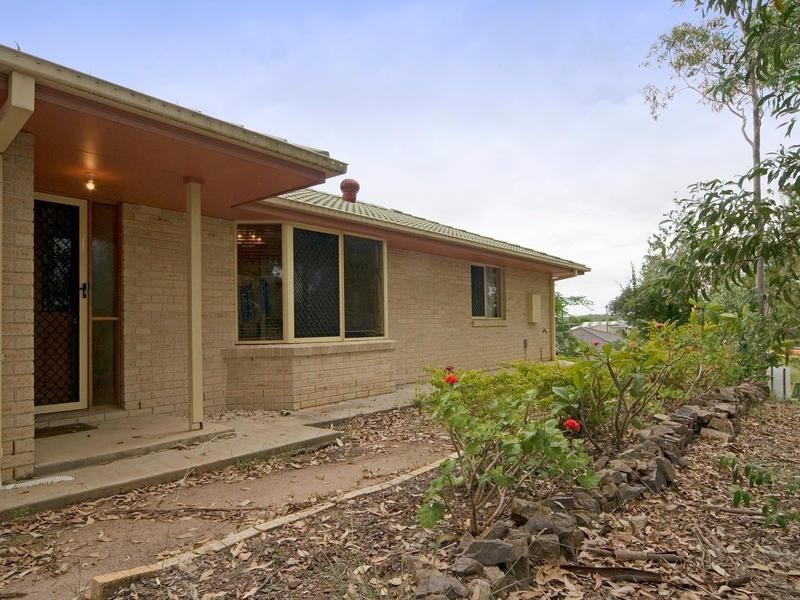 14 Bloodwood Place, Redbank QLD 4301