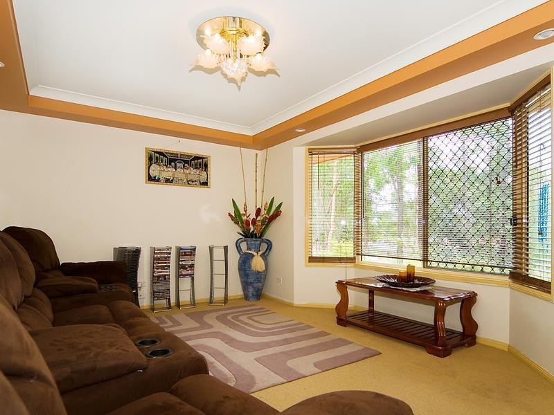 14 Bloodwood Place, Redbank QLD 4301