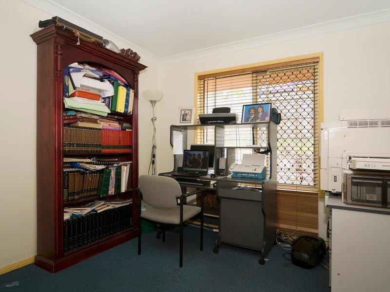 14 Bloodwood Place, Redbank QLD 4301