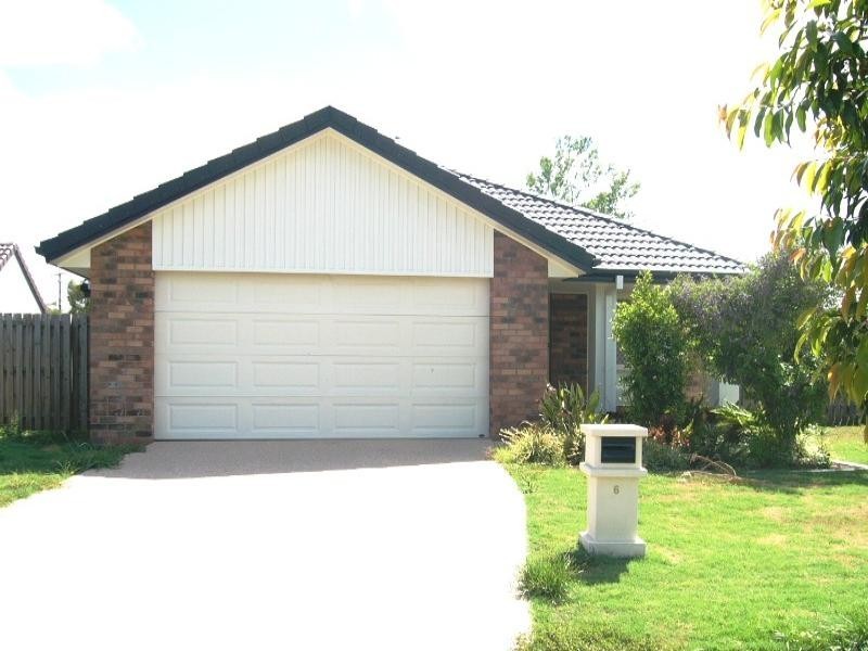 6 Williamson Place, Redbank Plains QLD 4301