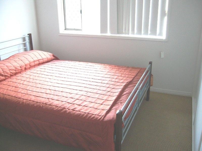 6 Williamson Place, Redbank Plains QLD 4301