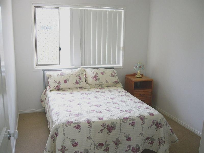 6 Williamson Place, Redbank Plains QLD 4301