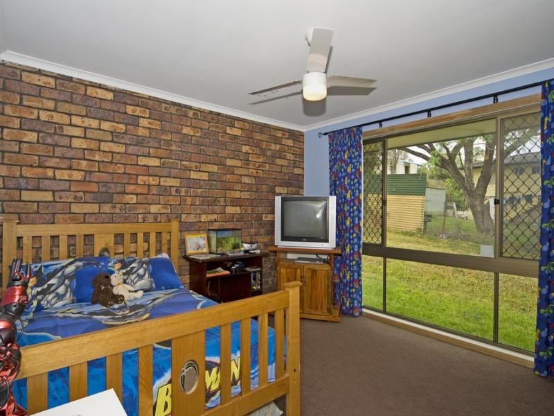 166 Cedar Road, Redbank Plains QLD 4301