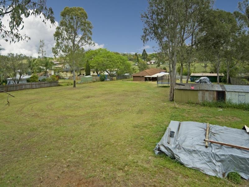 166 Cedar Road, Redbank Plains QLD 4301