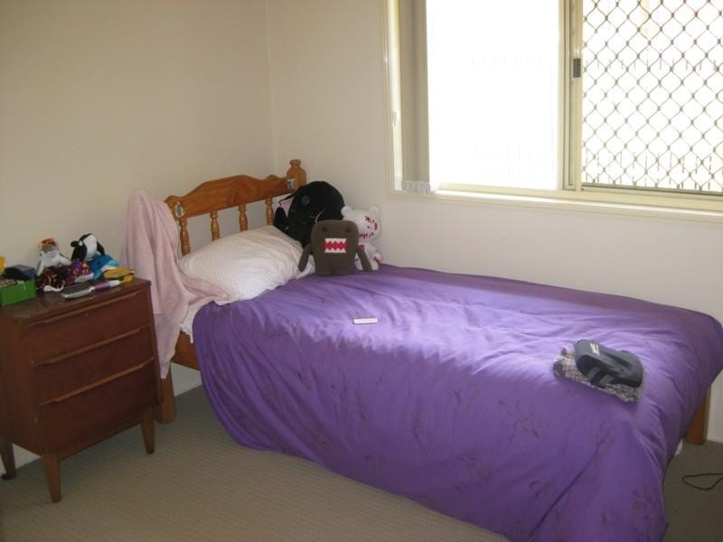 42 Falvey Crescent, Goodna QLD 4300