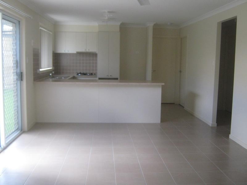 10 Shaun Street, Redbank Plains QLD 4301