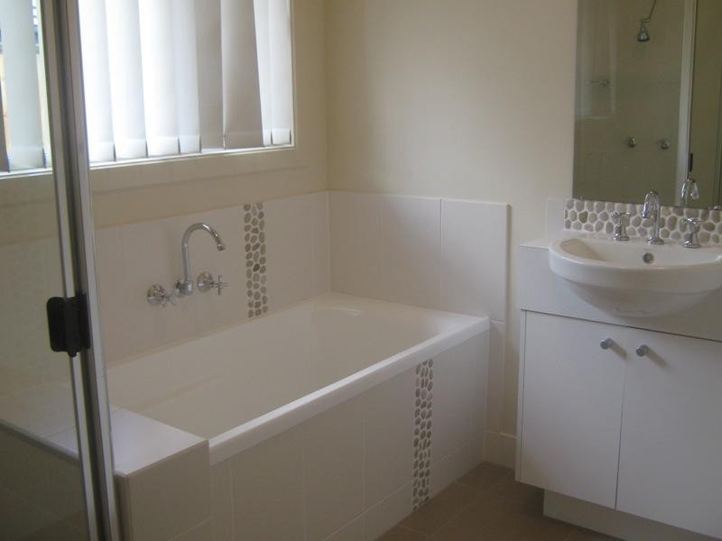 10 Shaun Street, Redbank Plains QLD 4301