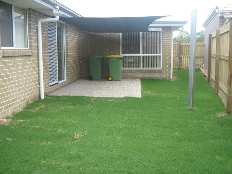 10 Shaun Street, Redbank Plains QLD 4301