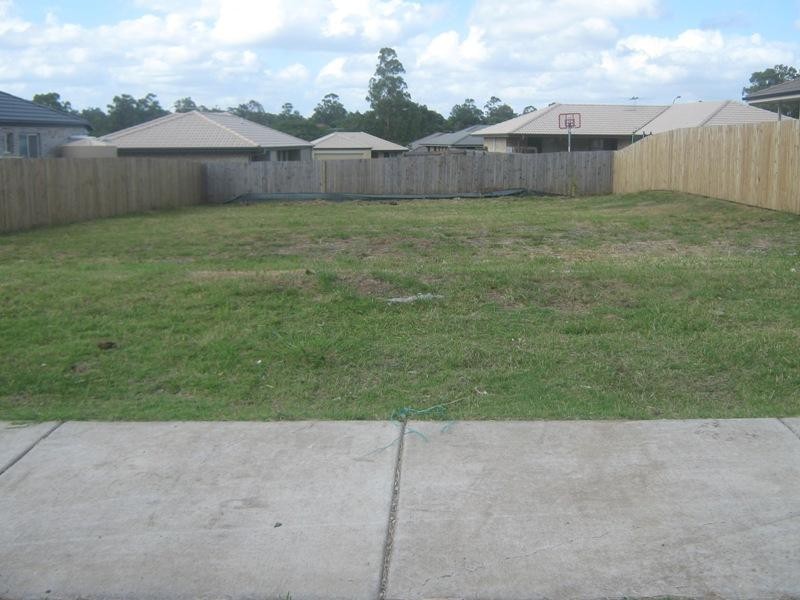 52 Berrigan Street, Redbank Plains QLD 4301