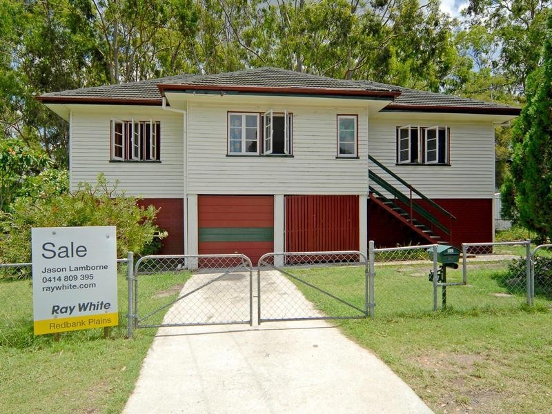 27 Caroline Street, Riverview QLD 4303