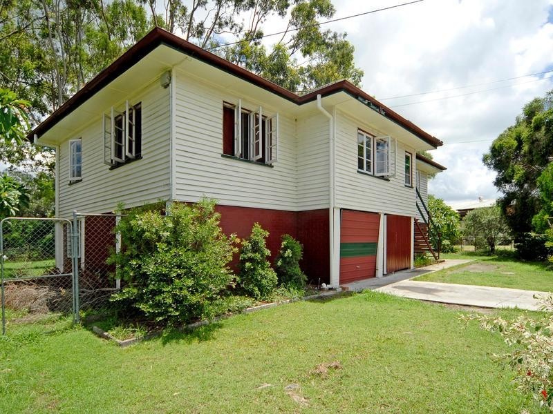 27 Caroline Street, Riverview QLD 4303