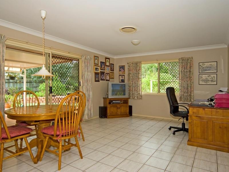 22 Rosa Court, Camira QLD 4300