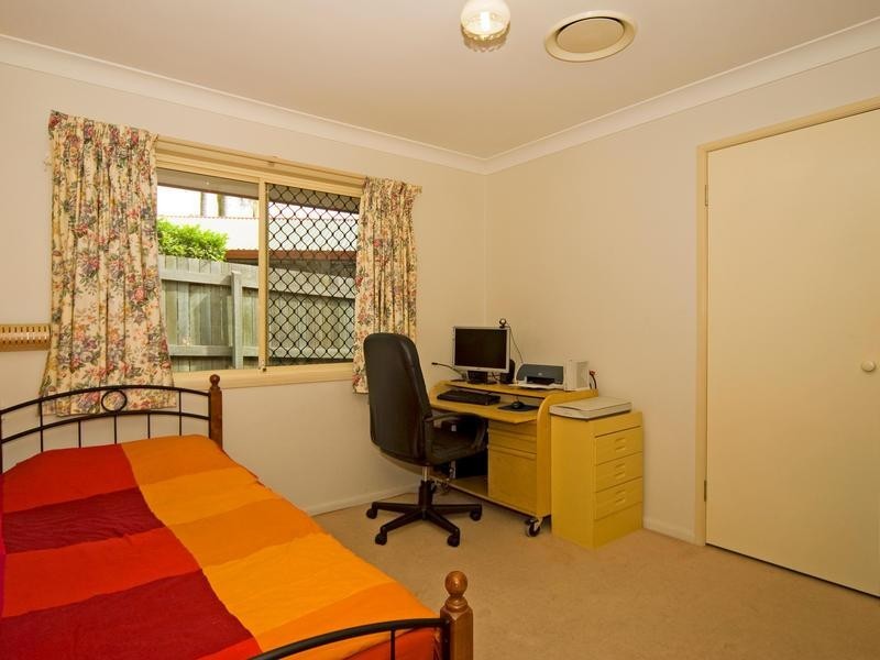 22 Rosa Court, Camira QLD 4300