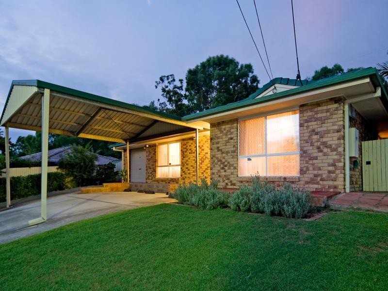 18 Rosa Court, Camira QLD 4300