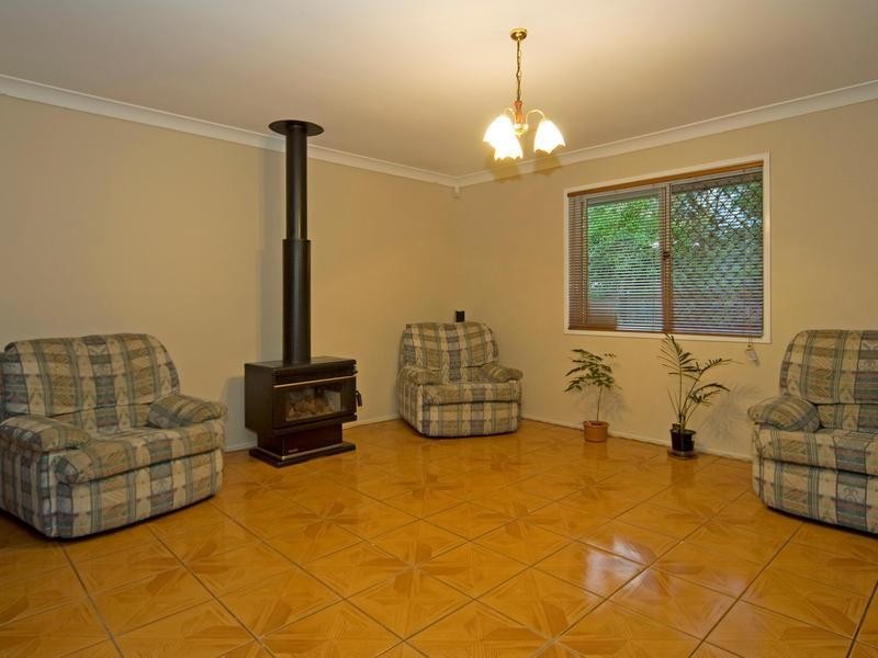 18 Rosa Court, Camira QLD 4300