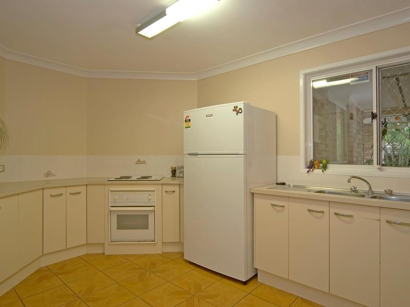 18 Rosa Court, Camira QLD 4300