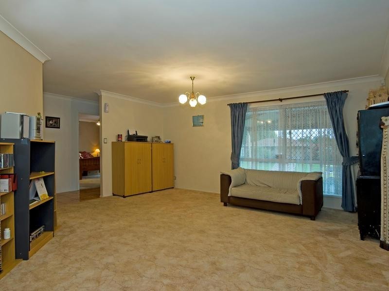 18 Rosa Court, Camira QLD 4300