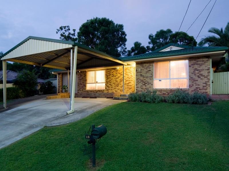 18 Rosa Court, Camira QLD 4300