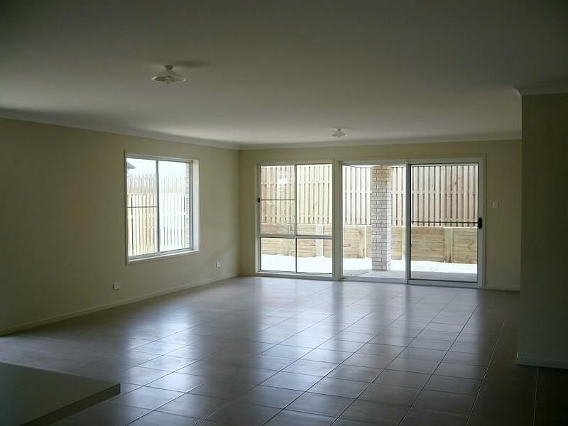 4 Daryl Reinhardt Street, Redbank Plains QLD 4301