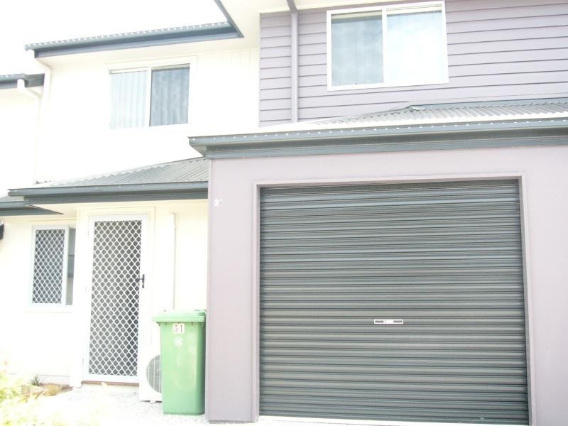 266 Henty Drive, Redbank Plains QLD 4301