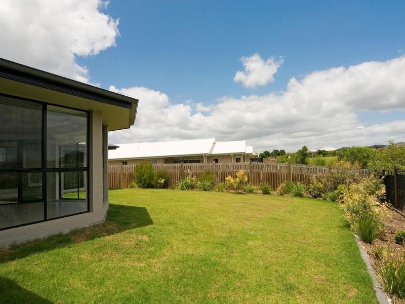 17 Holterman Street, Redbank Plains QLD 4301