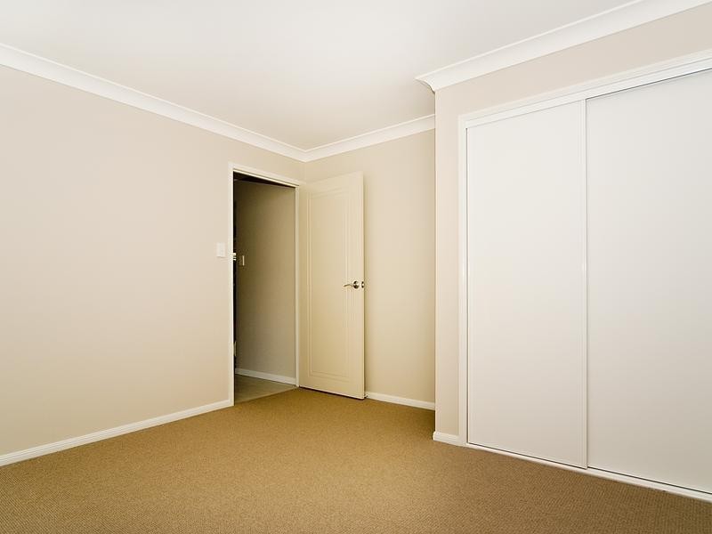 17 Holterman Street, Redbank Plains QLD 4301