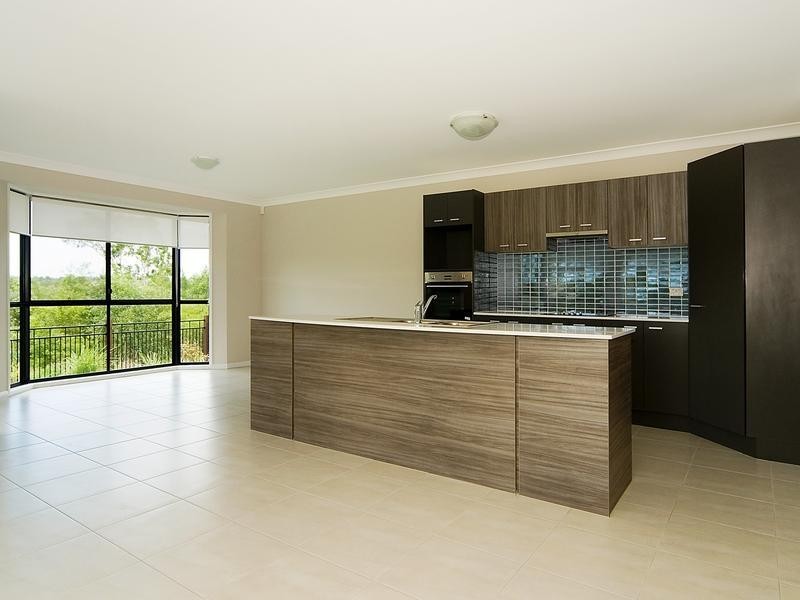 17 Holterman Street, Redbank Plains QLD 4301