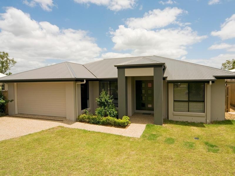 17 Holterman Street, Redbank Plains QLD 4301
