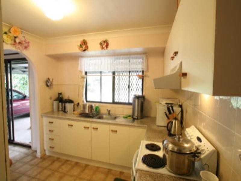 32 Somerfield Street, Redbank Plains QLD 4301