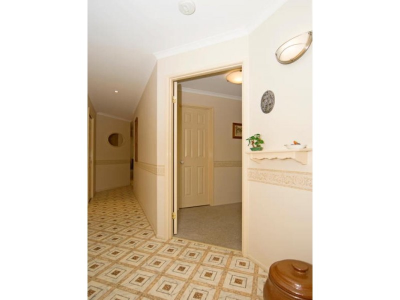 75 High Street, Bundamba QLD 4304