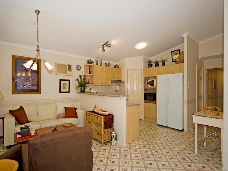 75 High Street, Bundamba QLD 4304