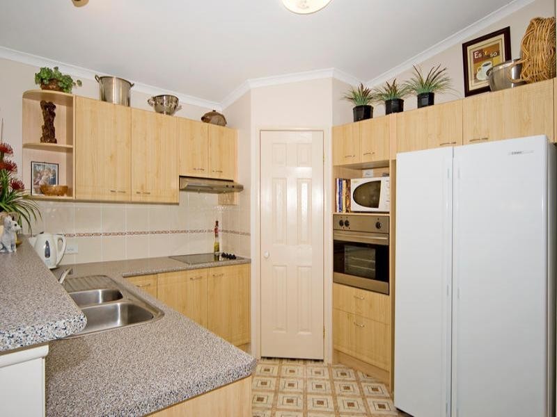 75 High Street, Bundamba QLD 4304