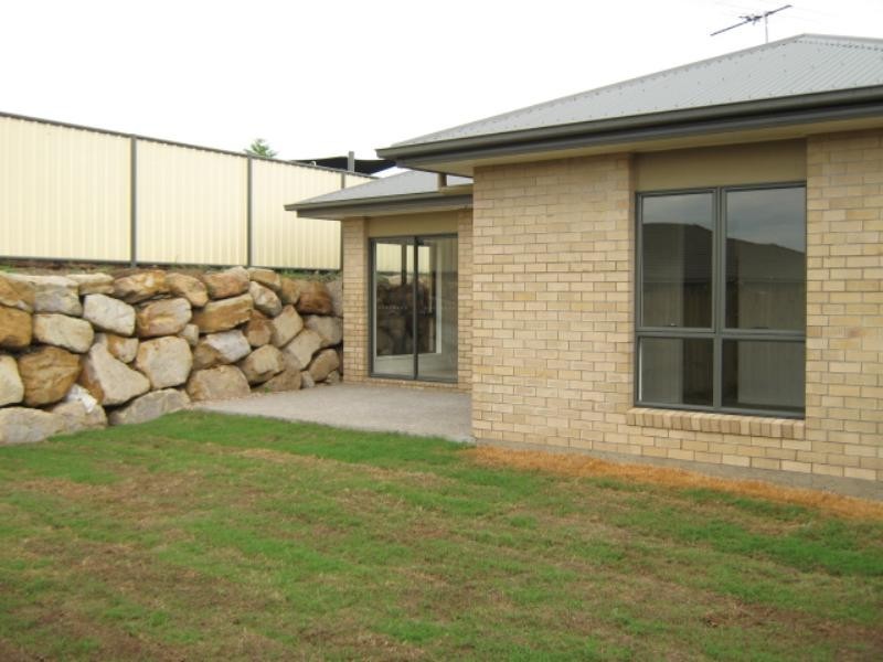 21 Higgins Street, Collingwood Park QLD 4301