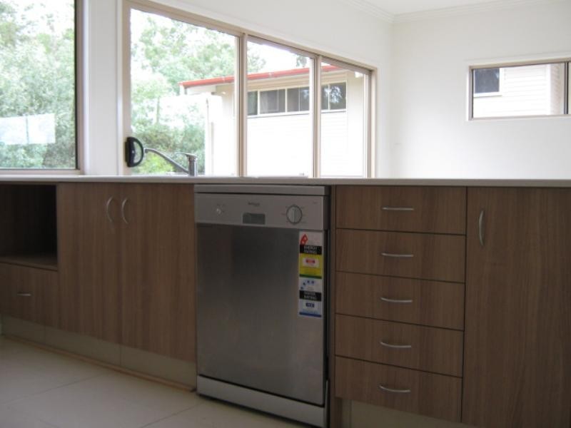 Collingwood Park QLD 4301