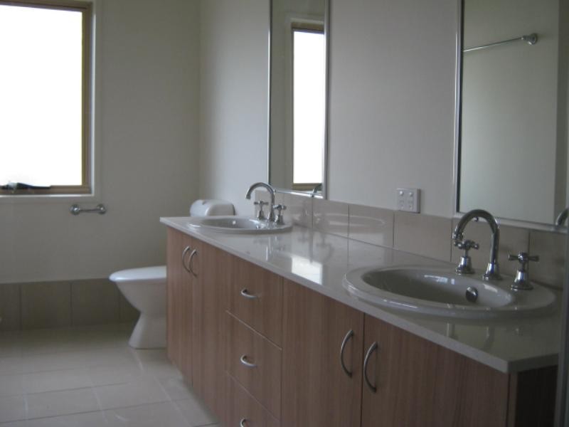 Collingwood Park QLD 4301