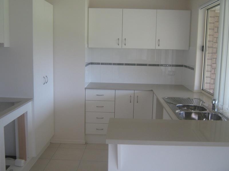 8 Hey Street, Redbank Plains QLD 4301