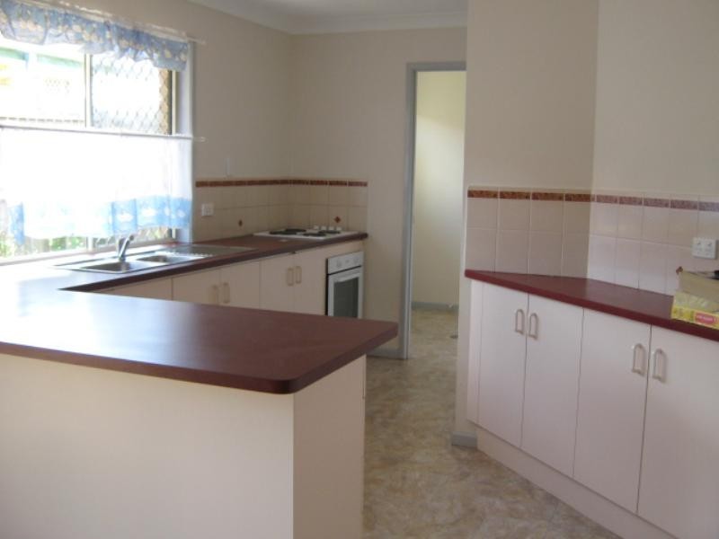 7 Jason Court, Redbank Plains QLD 4301