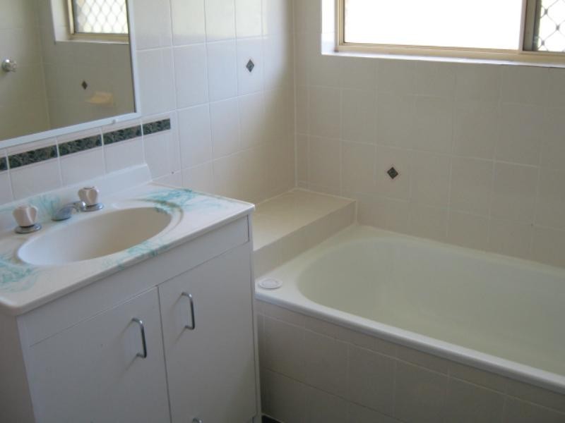 7 Jason Court, Redbank Plains QLD 4301