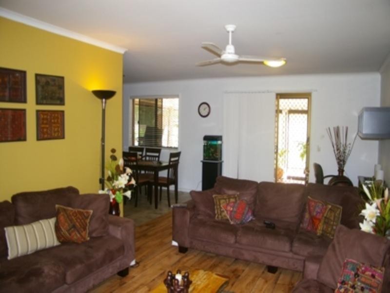 6 Craig Street, Redbank Plains QLD 4301