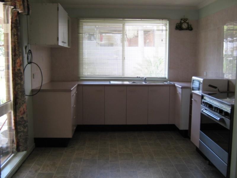 16 Vanessa Court, Camira QLD 4300