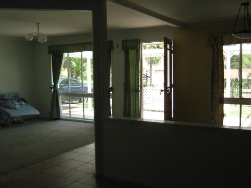 16 Vanessa Court, Camira QLD 4300