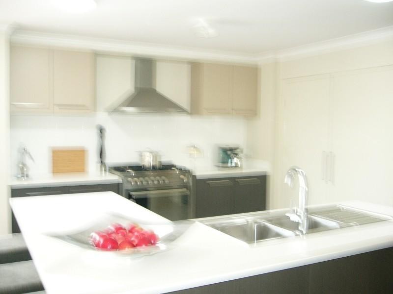 178 ALAWOONA Street, Redbank Plains QLD 4301