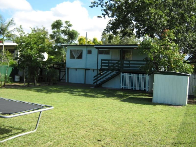 6 Toni Court, Redbank Plains QLD 4301