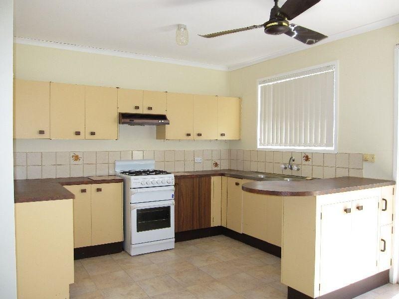 15 Chetwynd Street, Redbank Plains QLD 4301