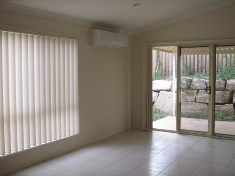 35 Dornoch Crescent, Raceview QLD 4305