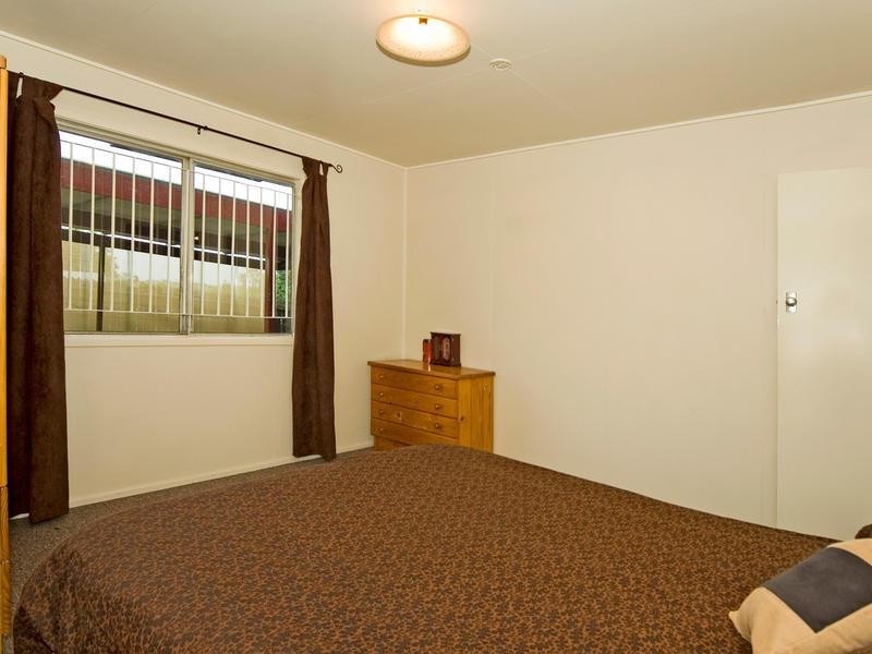 68 Queen Street, Goodna QLD 4300