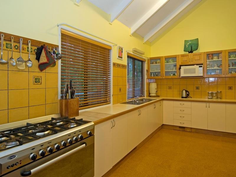 10 Parkwood Avenue, Camira QLD 4300