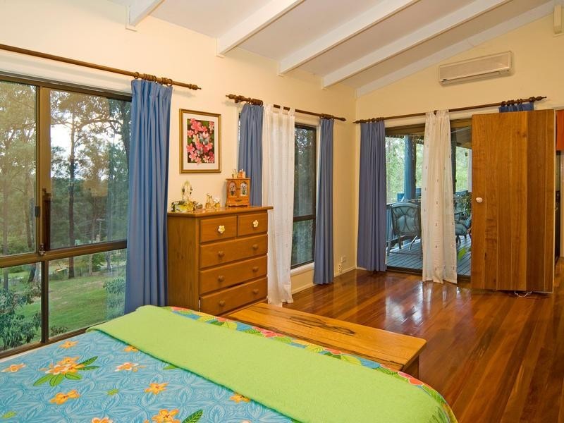 10 Parkwood Avenue, Camira QLD 4300